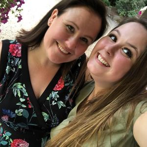 Meet your Posher, Carrie